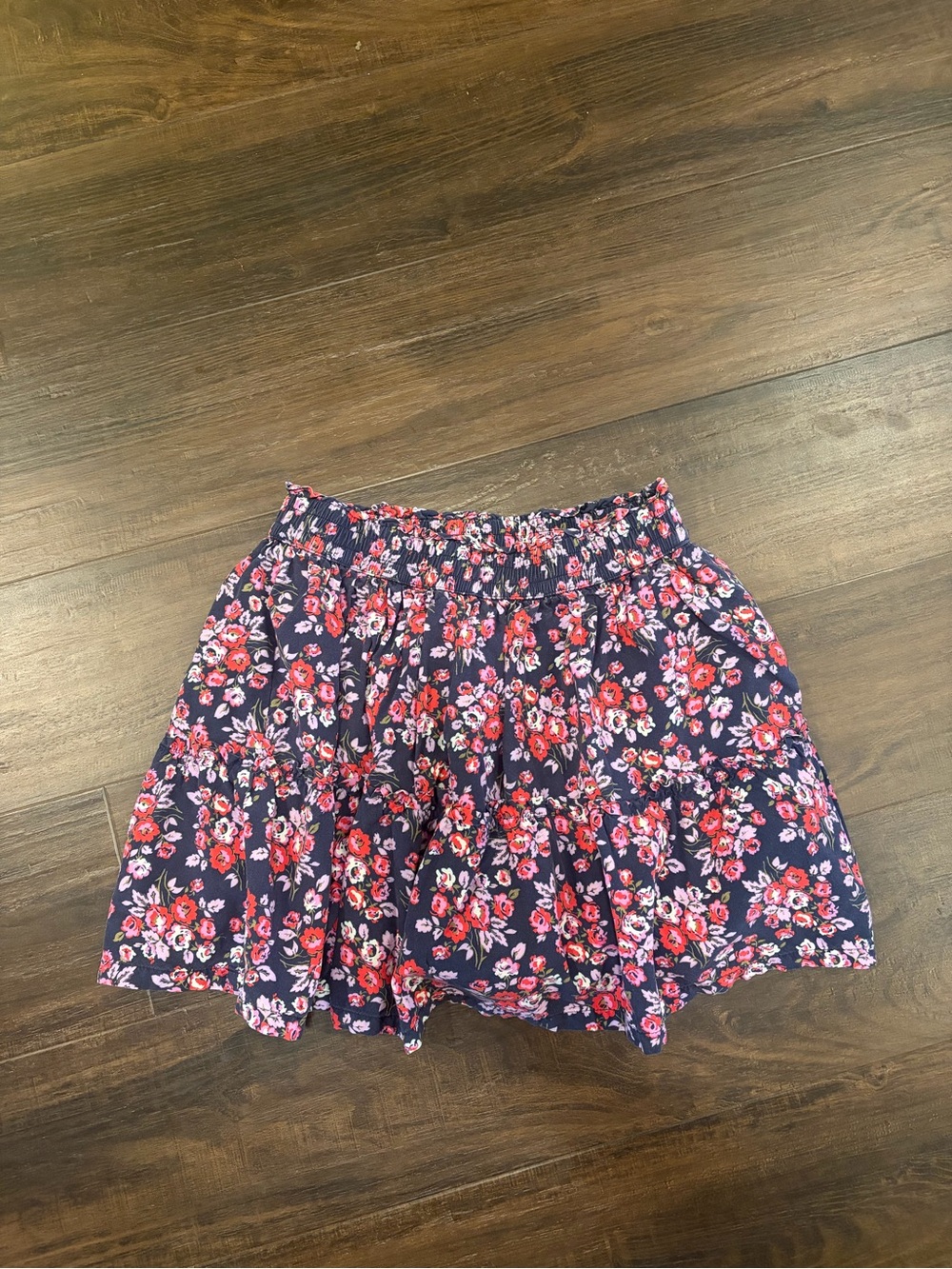 Gap Kids Girls Medium Dark Blue Red Floral Skort 100% Rayon
